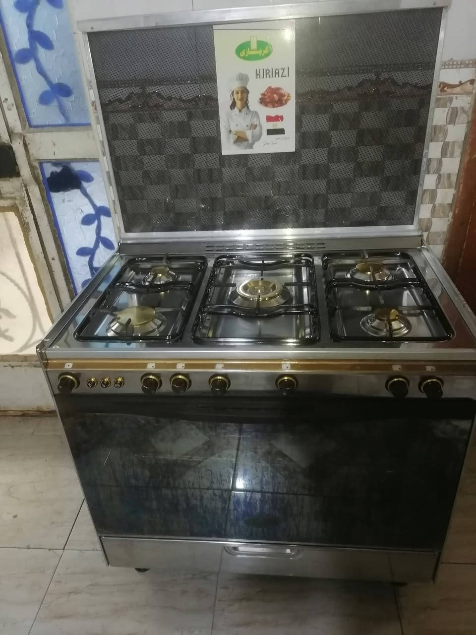 طباخ كريازي مصري ٥ مشاعل باب اول استيل اصلي ثقيل نضيف كلش اوشغال على فحص للبيع
