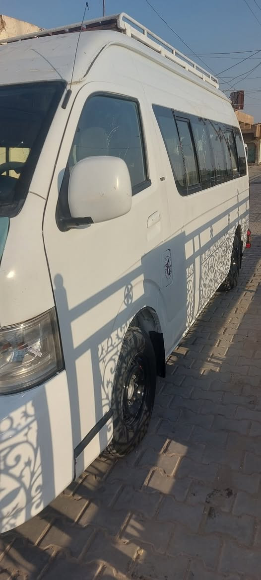 سلام عليكم جنبي اج تو للبيع بيها شويه صبغ ورا باب السلايت وباب صدر صبع ورأباب صدر صبغ مكينه لا تنقيص ولا تبخير تبريد خير من الله وكلشي ما ناقصها سياره عنوان بغدادالمحموديه سعر 115  للستفسار التصال ***********
