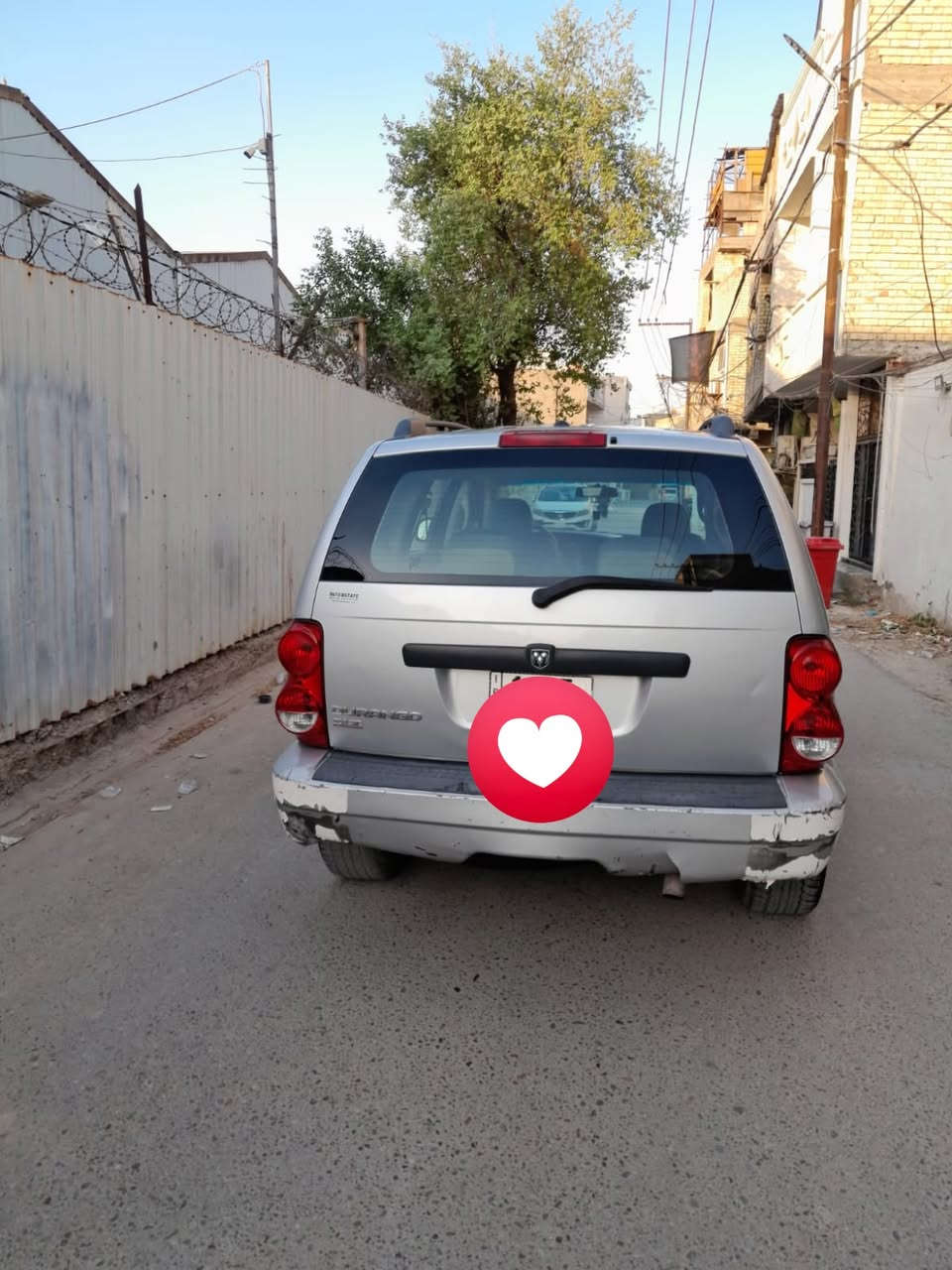 سلام عليكم
دوج دورنكو 
موديل ٢٠٠٨ 
اللون رصاصي 
محرك ٦ سلندر ٣٧٠٠ 
الكير والمكينة خير من الله
الداخل جديد 
لوحات جديدة انكليزي والهزة بشهر ٧ / ٢٠٢٥
السيارة حالتها مثل ما موضح بالصور كدامك تجي تفحص 
السيارة للبيع سعرها ٧٠ ورقة وبيها مجال 
السيارة باسمي شرط تحويل ثاني يوم من بيع السيارة 
للستفسار (***********)
