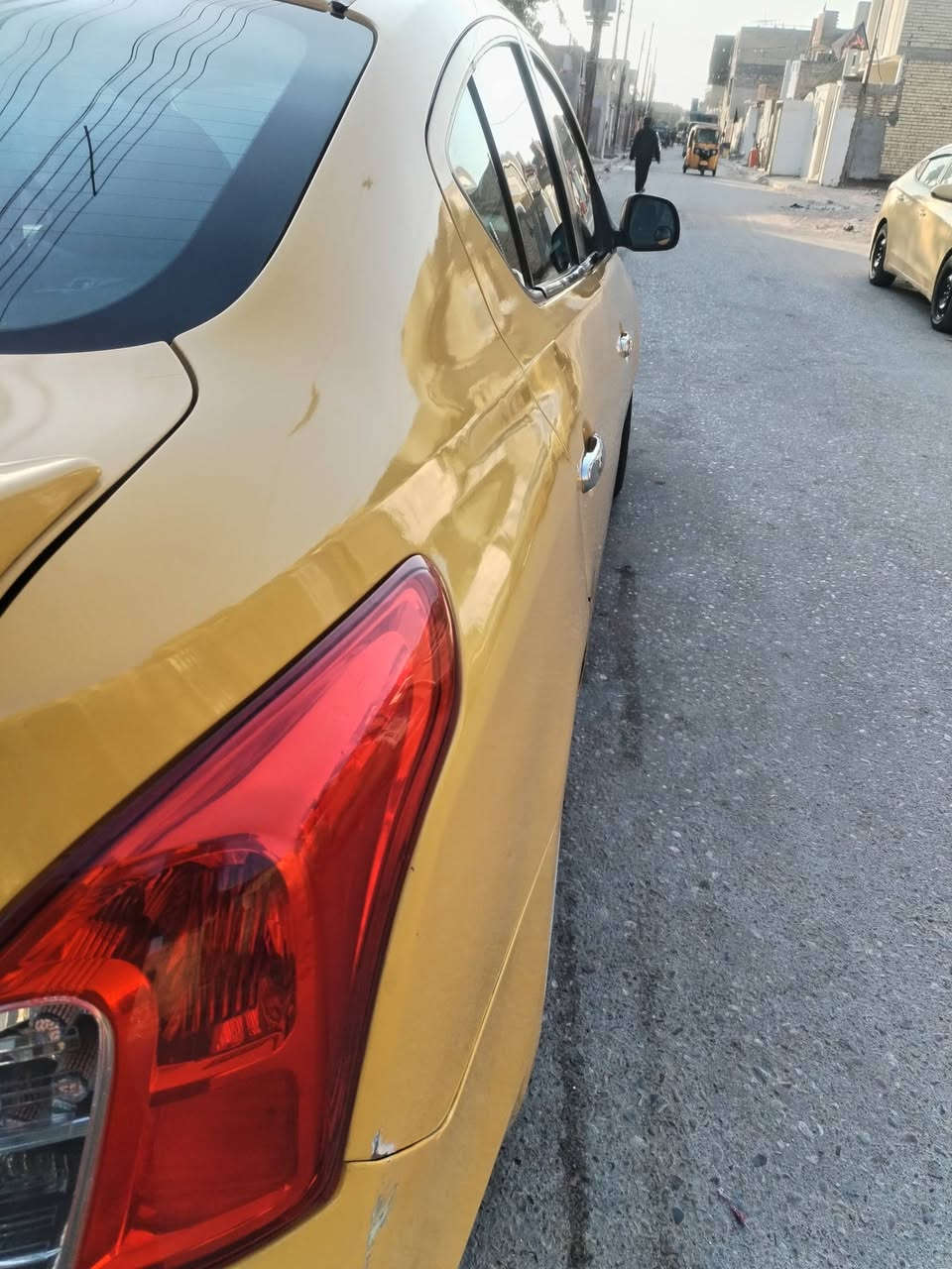 من رخصت مدير الكروب
نيسان فيرسا ٢٠١٣ باسمي رقمهه بغداد
حادث امريكي لغد سعره ٦٥/ ***********
