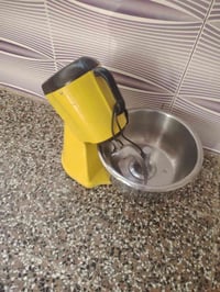 عجانة كهربائية • وعاء ستيل • نظيفة