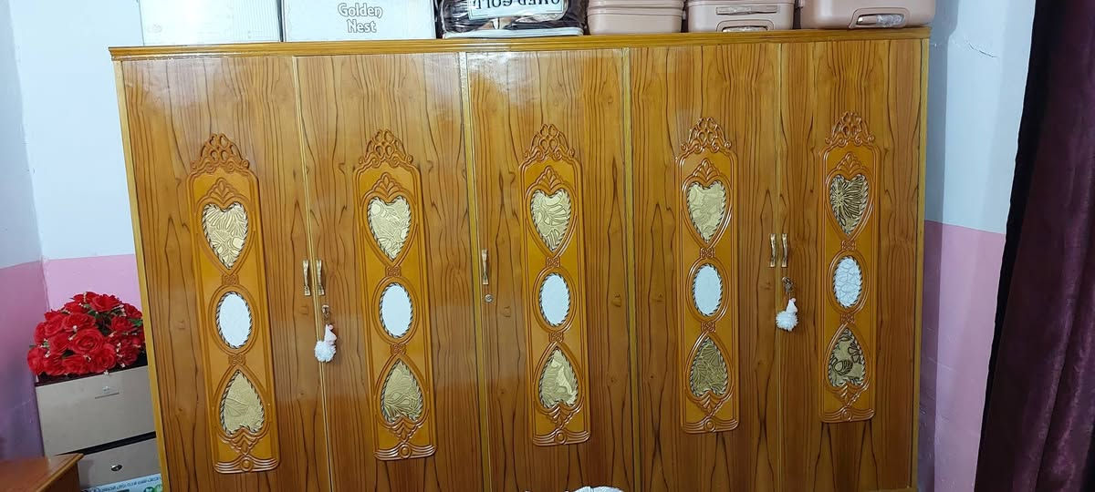 طخت للبيع مستعمل قليل اخو الجديد استفسار على رقم  او خاص
***********
