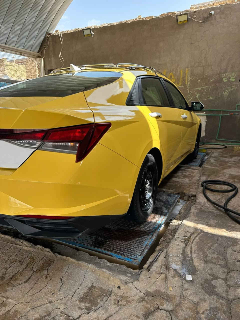 النترا • ٢٠٢١ • للبيع