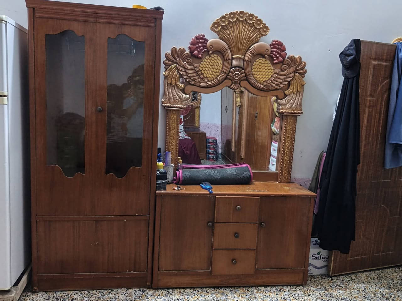 ياالله
متاح غرفة تسكام درجة أولي نضيفه وحلوه 
مكان السياحي صطرات إل عيسى قرب شركة أمل الشرق
السعر اتصل ع رقم *********** خاص مفتوح بي واتساب
وبيك خير ودلل واكو توصل موجود

