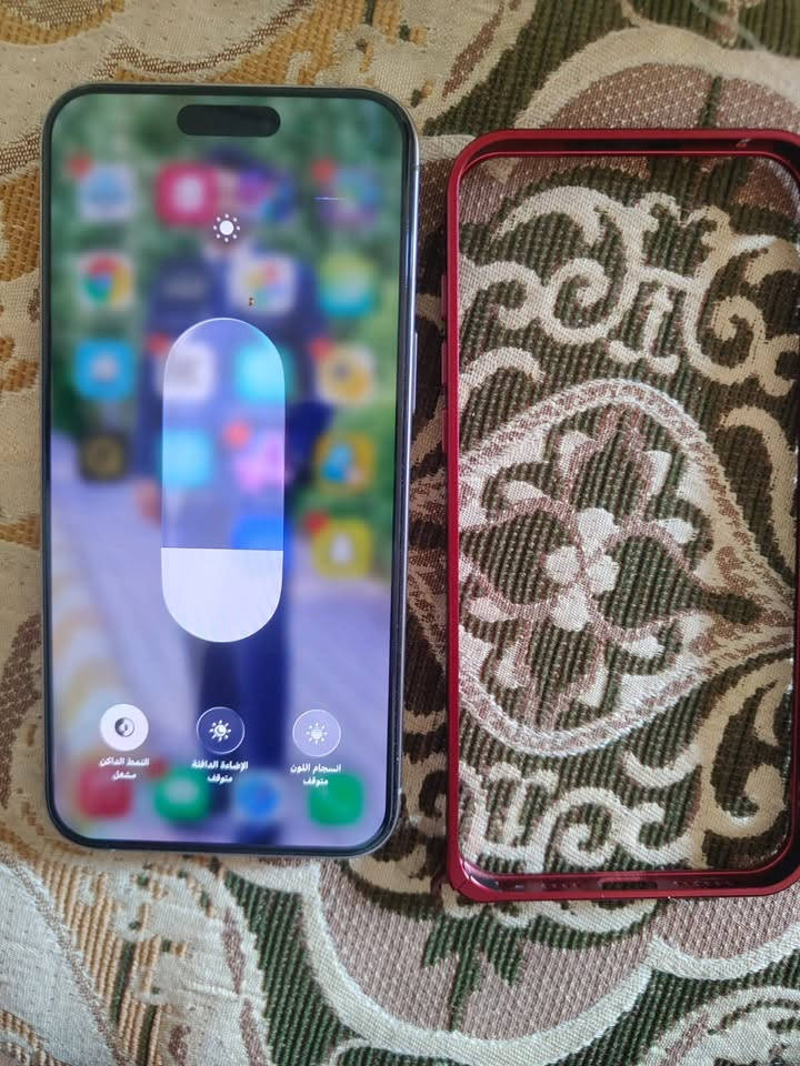 أيفون 15PRO MAX
شرق اوسط ماستر AA/A
بطاريه 85
 ذاكرى 256
تك شريحه 
بي خط بشاشه ما مبين
فيس إيدي شغال 
جهاز بلادي ما مفتوح 
كفر 17برو ماكس
سعر 950وبي مجال 
تواصل ***********
