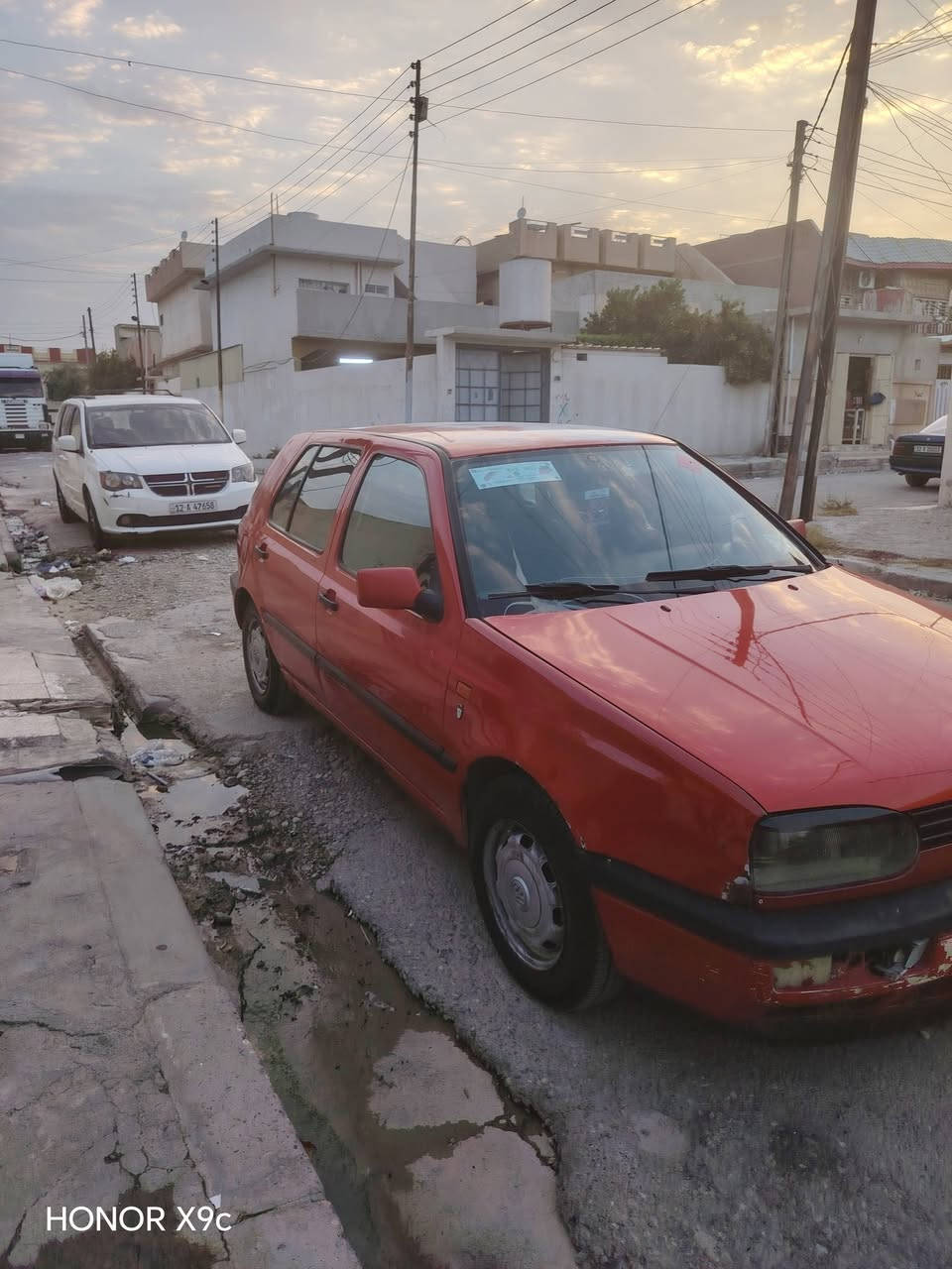 سلام عليكم
كولف MK3 موديل 1992
محرك حجم 2000 كابريتر محرك شرط كير شرط
صبغ احزام جمالية سنويا إلى 2029 كهربائيات كلهة شغالة
تبريد شرط ثلج
طخم تايرات باتري جديد كير والمحرك جديد سعر ٣٥ وبيها مجال قليل لي اي استفسار اتصل على الأرقام
*********** ***********
