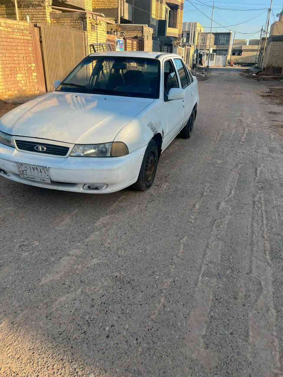 دايو سلو موديل ٩٤ رقم بغداد 

مسمكره وجاهزه للصبغ السعر 20 وبيها مجال 
***********
