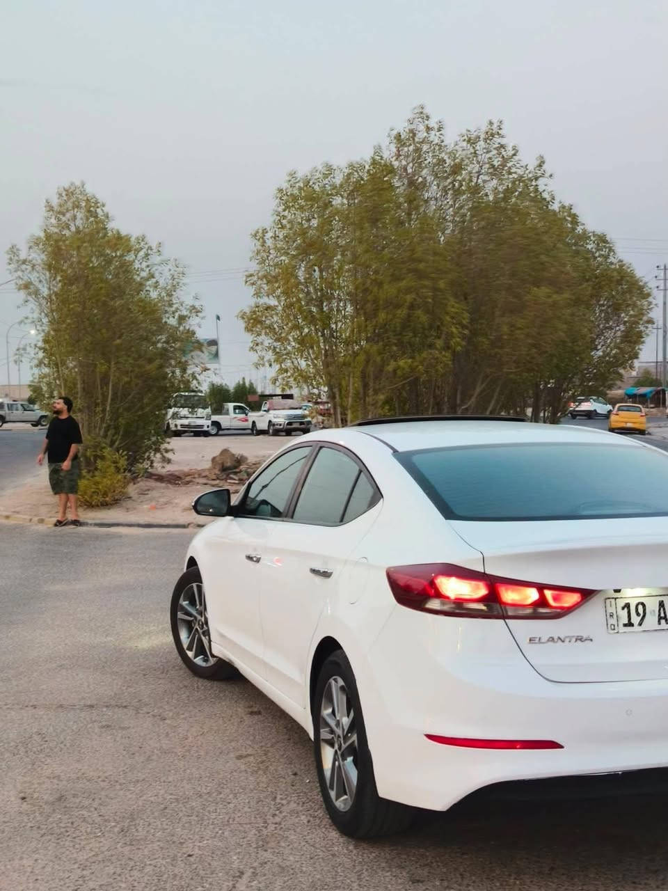 السلام عليكم النترا مديل  2019 خليجي سوبر  🚗 فول مواصفات مابيهة نقص كلشي احلى من الصور  سياره مال بيت بيهة قطعه وحده صبغ السعر 145 وبيهة مجال بصيط 
***********
