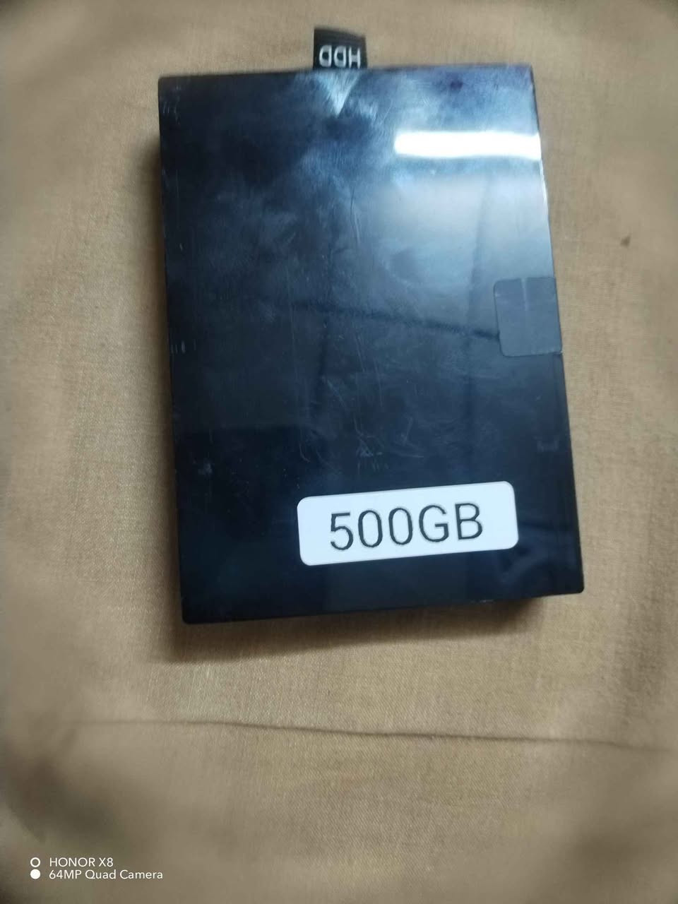 اخوان اكس بوكس نضيف وممتاز او بي هارد مهكر يعني حجمه 500GB او انطيك وياه 1 جويستك 125 نهايته قفل
واتساب *********** أربيل, العراق

نص مكتوب في الصور:
- HONOR X8
- 64MP Quad Camera
- HONOR X8 64MP Quad Camera
- O HONOR X8