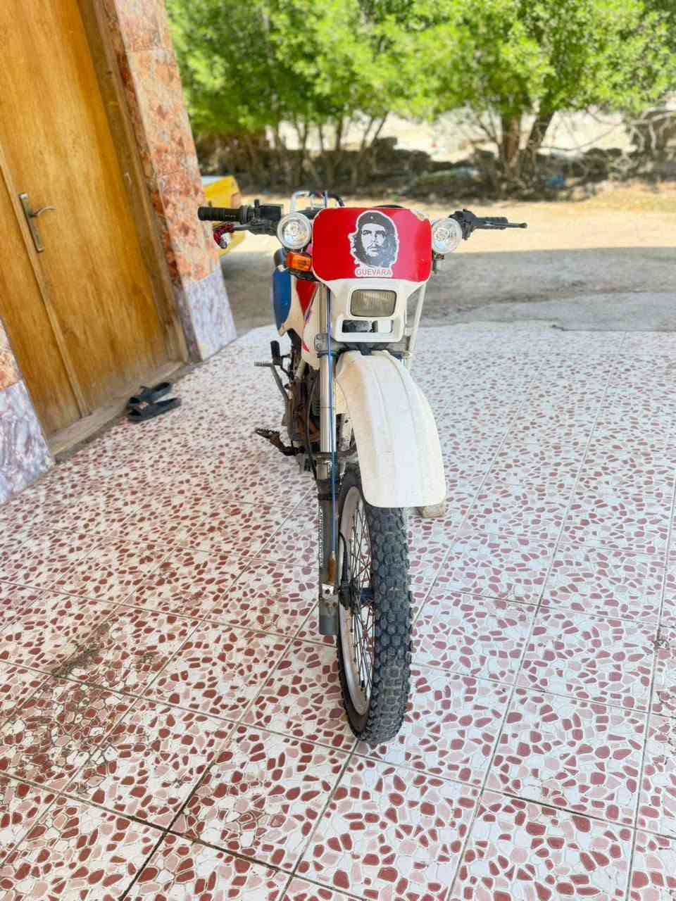 هوندا ربع بلادي
ميسان علي الغربي 
***********
