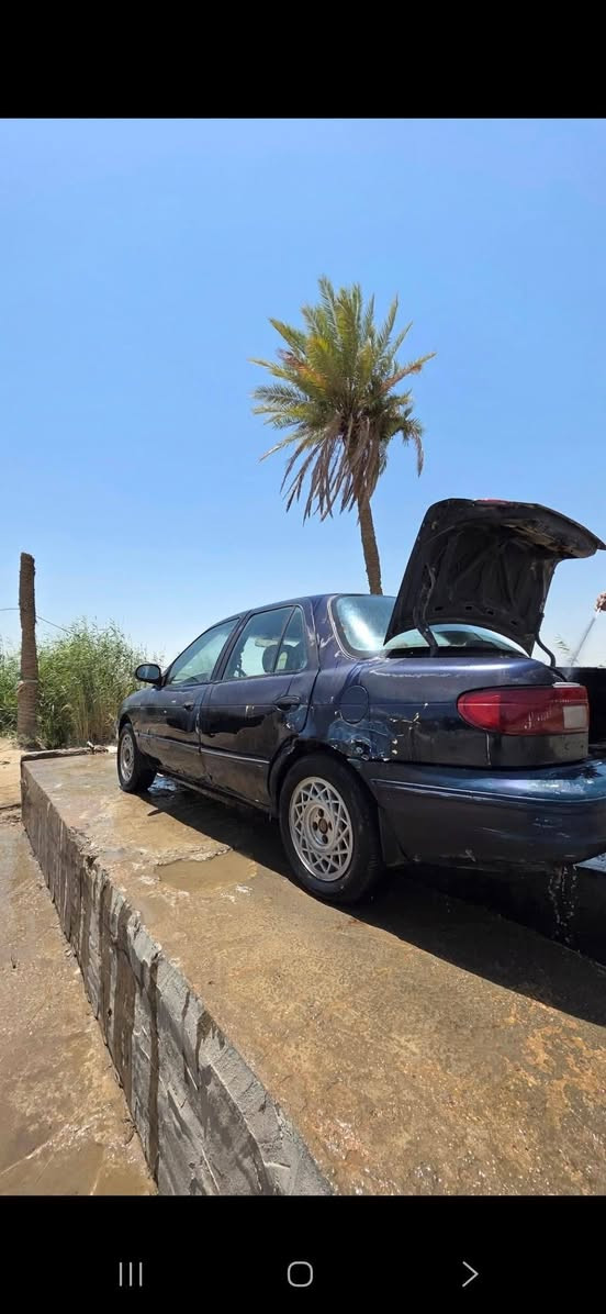 🚗 للبيع كيا سيفيا موديل 1993
🔹 محرك حاوية جديد 

🔹 كير عادي 

🔹 رقم نجف – مشروع وطني 

🔹 السنوية ساقطة من 2019

🔹 السيارة شغاله 

🔹 السعر 18 ورقة مع المجال

📍 المكان: النجف الاشرف 

للتواصل ***********
