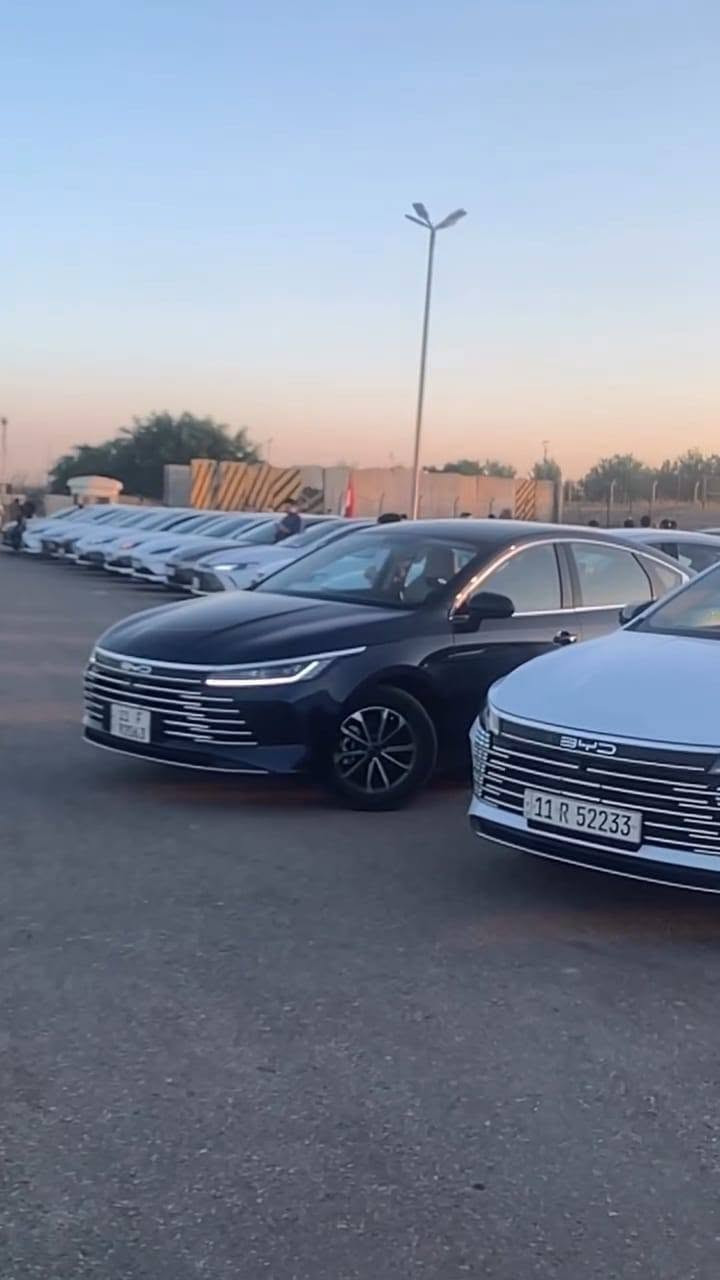 السلام عليكم
Byd destroyer 05

اللون نيلي

الممشى 26 ألف كيلو متر EV+HEV

السيارة معروفة مواصفاتها وكامل البرامج نازلة بالشاشة آخر تحديث.  السيارة مابيها أي مشاكل أو أي أعطال. 

بيها ضربة بالجاملغ الخلفي جهة السايق وشويه من الباب الخلفي على أثرها انصبغ الجاملغ وربع الباب وانضرب كلير لتوحيد اللون. 

وبيها شخوط بسيطة أثر صعود مكرم السامع.. كلب على الصندوق والقمارة والبنيد وتروح بالبولش يم مركز مختص لكن وقت ماكو للأسف..

سعر السيارة :17.750 وبيها مجال للشراي

مكانها الدورة - بوعيثة

للإستفسار- ***********
