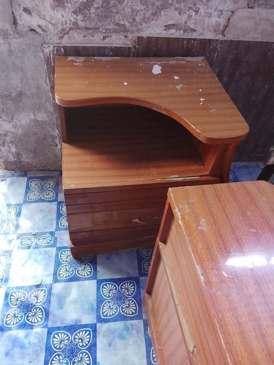 السلام عليكم عندي جرباية كامله للبيع 
*********** واتساب
