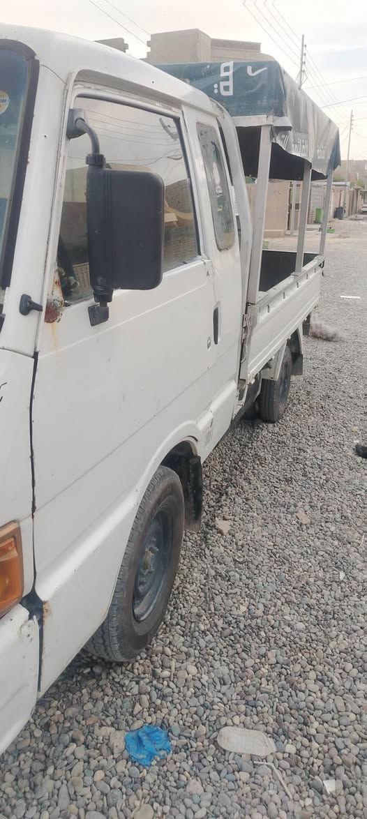 السلام عليكم كيا بنكو موديل 95 محرك بتبخير كير صدر شرط اكسل بي ونه خفيفه كهربائياتك كلها شغاله سلف جديد باتري جديد تخم تاير جديد سعر 43 وبيها مجال مكان السياره قضاء سامراء رقم الهاتف***********

