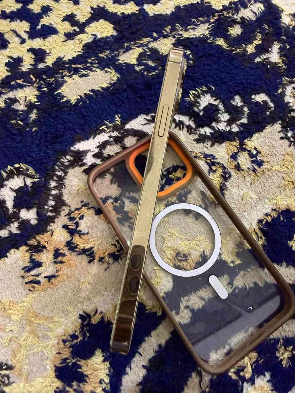 سلام عليكم 
جهاز ايفون 13برو ماكس جهاز ماستر عربي شرق اوسط 
جهاز نضيف ومكفول من كلشي ستعمال شخصي بطاريه 79بلادي لا مفتوح ولا اي شي شرط الفحص مكاني كوت  سعر الجهاز 825 وبي مجال رقمي ***********
