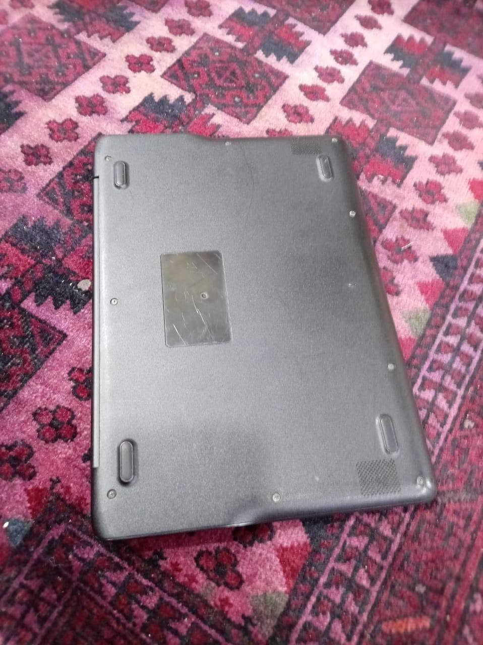 سلام عليكم ورحمة الله وبركاته
حاسبه Samsung Chrome 3 مستعمله
موديل FBA_XE500C13-k02us
حجمه 11،6 انش
اللون اسود
حجم القرص الصلب 16 جيجابايت
حجم ذاكره الوصول العشوائي المثبته 4 جيجابايت
نظام التشغيل كروم OS
ميزه خاصه طلاء مضاد للتوهج
وصف البطاقه الرسومات مدمج
معالج الرسومات المساعد بطاقه رسومات انتل مدمجه
والشحن 30واط للتوصيل ***********

