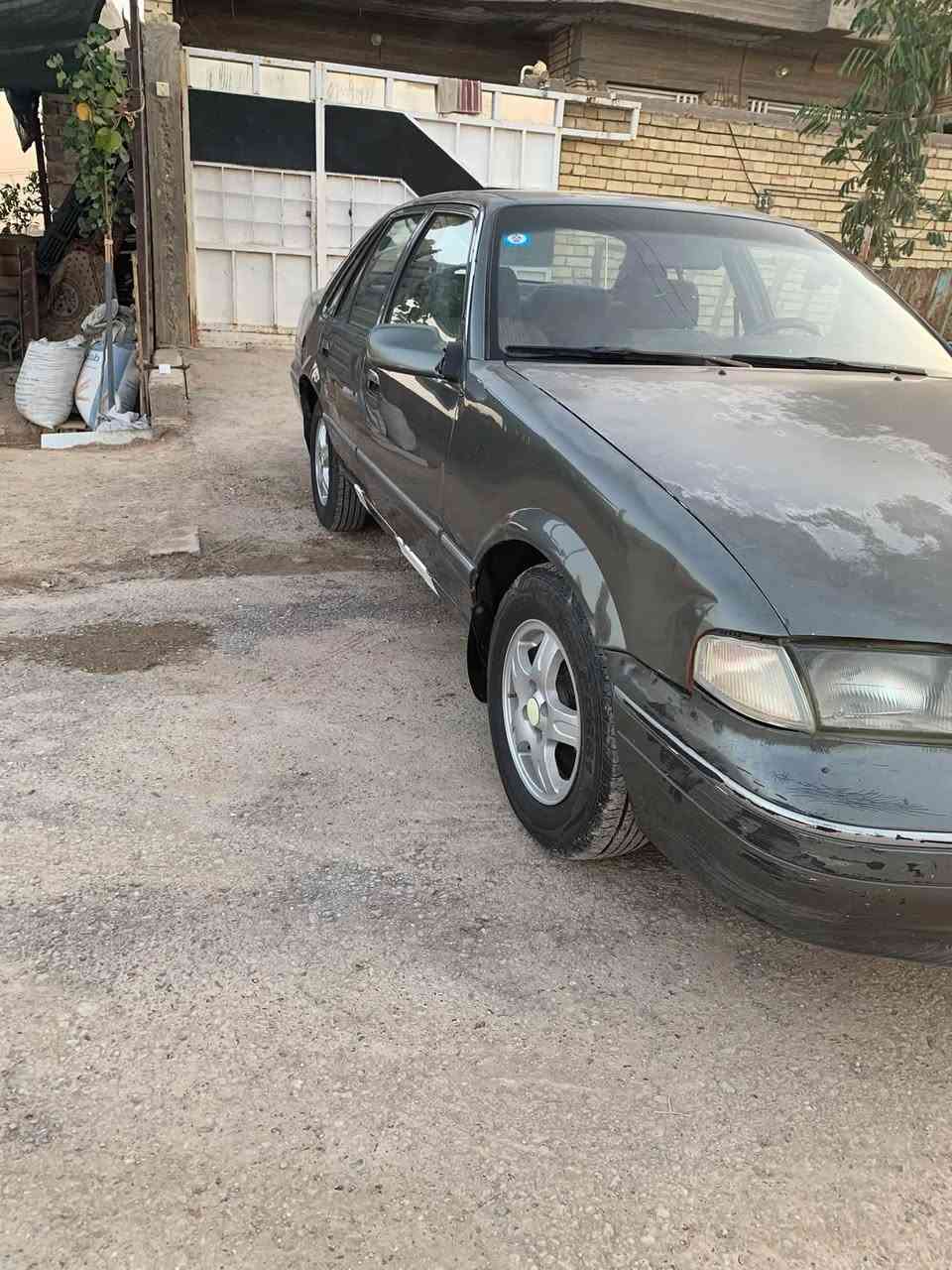 السلام عليكم 
برنس فراشة      للبيع موديل ٩٦ بدون صبغ السيارة بيه جراد كير محرك كفالة تخم تاير جديد صدر حداديه جاهزه من كلشي السعر ٣٥ ورقه بيه مجال عنوان بغداد ابو غريب الشهداء قرب السريع للاستفسار ***********

