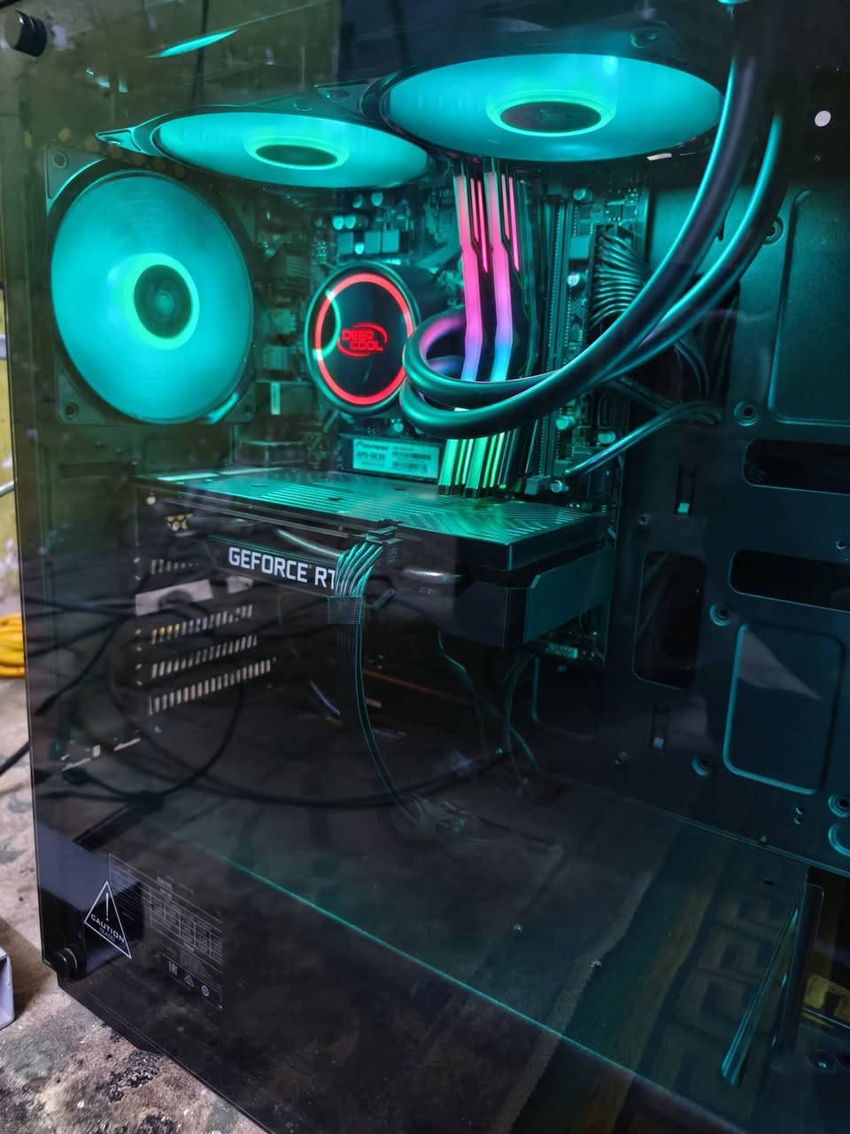 🖥️🔥 PC Gaming للبيع — 775,000 د.ع 🔥🖥️

مواصفات الجهاز:

🔹 CPU: Intel Core i5-10400F
🔹 RAM: 16GB DDR4 3600MHz
🔹 Storage: 512GB M.2 SSD + 4TB HDD 💎
🔹 GPU: RTX 2060 12GB VRAM 🔥
🔹 Case: DeepCool
🔹 Power Supply: DeepCool 750W ⚡

🎮 جهاز مرتب وجاهز للألعاب والاستخدام اليومي.

💰 السعر: 775,000 دينار

📍 الموقع: بغداد - مدينة الصدر
📞 للتواصل: ***********
