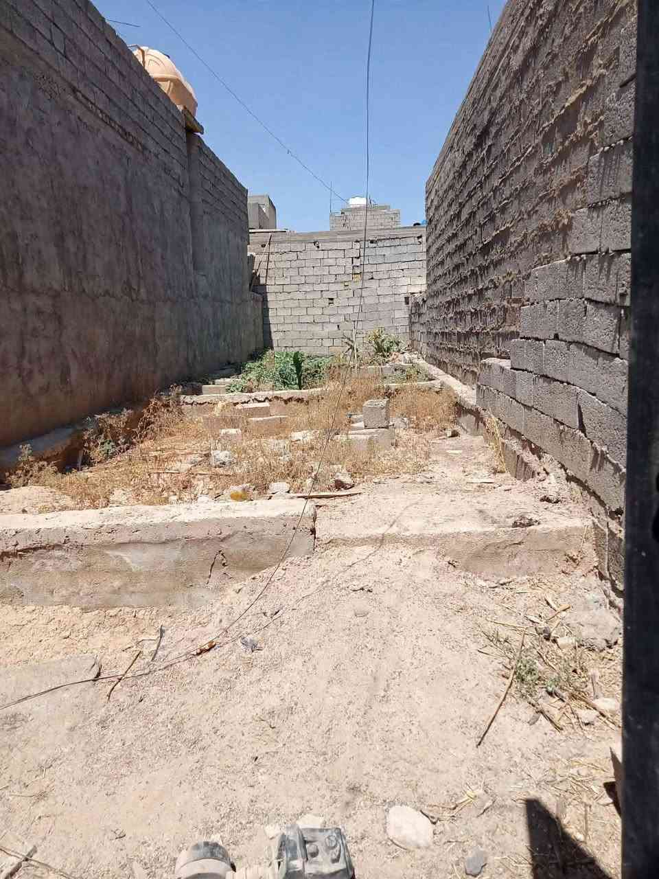للبيع قطعة أرض 70 متر 📍 كميره بفرع جملة وليد
قطعة مناصفة، نظيفة ومفتوحة من الداخل، تنشرح من تشوفها على الواقع.

المواصفات:
المساحة: 70 متر
الواجهة: 7 متر × النزال: 10 متر
الميزة: القطعة مفتوحة من جوا وجبيرة، مدخلها 4 متر
جاهزة للبناء

للاستفسار والمعاينة:
📲 واتساب: ***********
---
