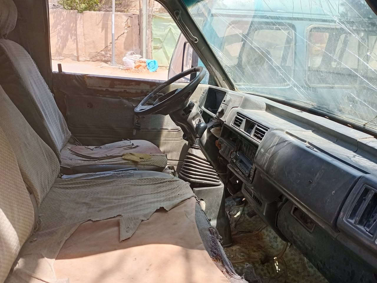 السلام عليكم كيه بسته البيع مديل 94 مكينه بيه بخار كير واكسل كفاله راعي موجود رقم احمر نجف مكان نجف حي العسكري السعره 10 وراق وبيه مجال بصيط حك الجيه ***********
