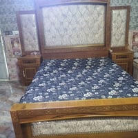 غرفة اخشاب • نظيفة • مرتبة