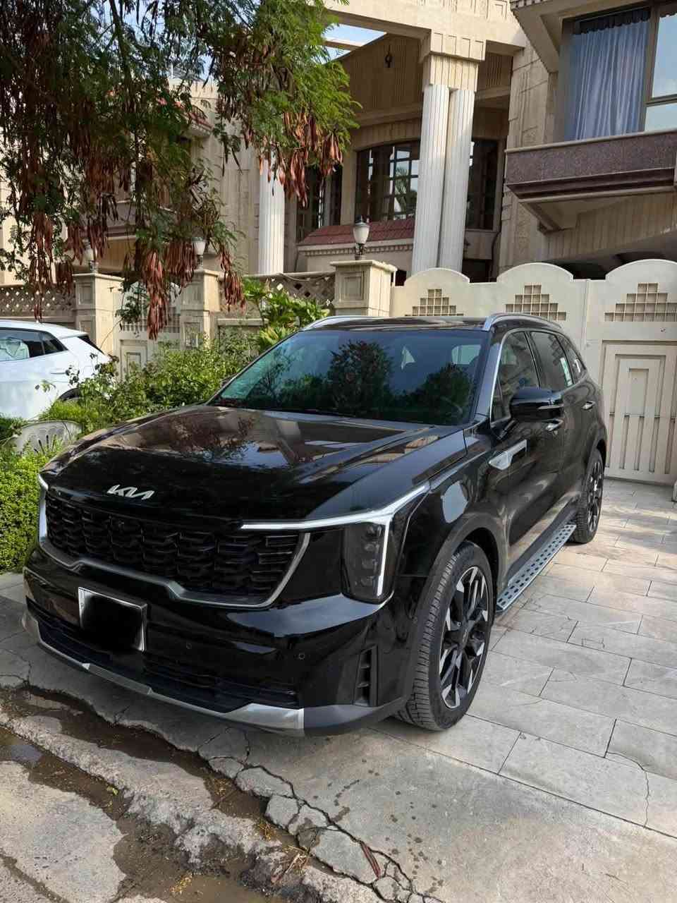 سورنتو ٢٠٢٤ • ماشيه ٢١٠٠٠ • فل VIP