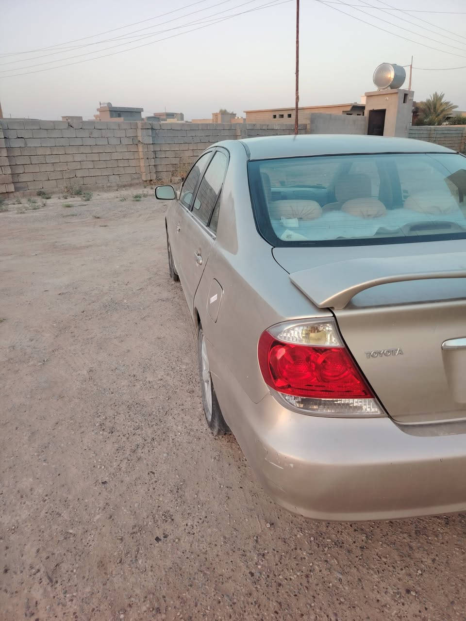 كامري 2006 للبيع وارد امريكي 4 سرندر
باسمي تحويل مباشر  كير محرك صدر تايرات  تبريد  شرط 
مكان السيارة الشركاط 
اتصل وتدلل ***********
