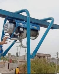 عندي ونج وكادر عمل كامل اطلع تصعيد مواد وابور داخل البيوت وتنضيف وتفلي...