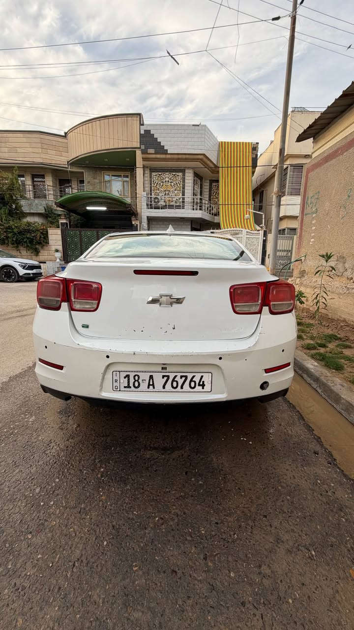السلام عليكم 
للبيع سياره ماليبو 2015 امريكي مكينه 2500 مواصفات السياره LT معروفه نص فول رقم بابل ب اسمي انكليزي رقمها حلو  تحويل مباشر ضرر السياره ٣ قطع صبغ جاملغ و بنيد و باب الصدر بدون دواخل باقي السياره كفاله

مكان السياره/ حله حي الطياره
للاستفسار/*********** حلة, بابل
