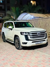 لاندكروزر GXR • ٢٠٢٤ • كفالة