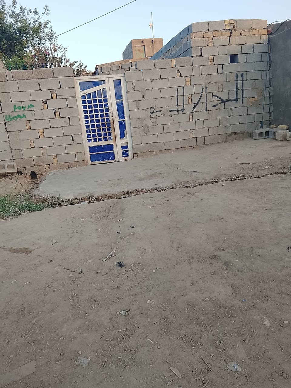حي الانصار • ١٧٥م • اكثر من ٣ غرف