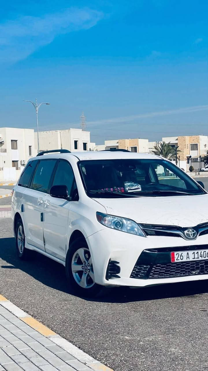 مكلف بالنشر سينا موديل ٢٠١٨ رقم أجره سيارة حلوه وجاهزه للشغل مابيها اي نقص محرك شرط تبريد ثلج صدر جديد تواير جدد تريد بس ستر الله
السعر ٢٢٠ وبيها مجال مكانها تكريت
رقم صاحبها ***********
