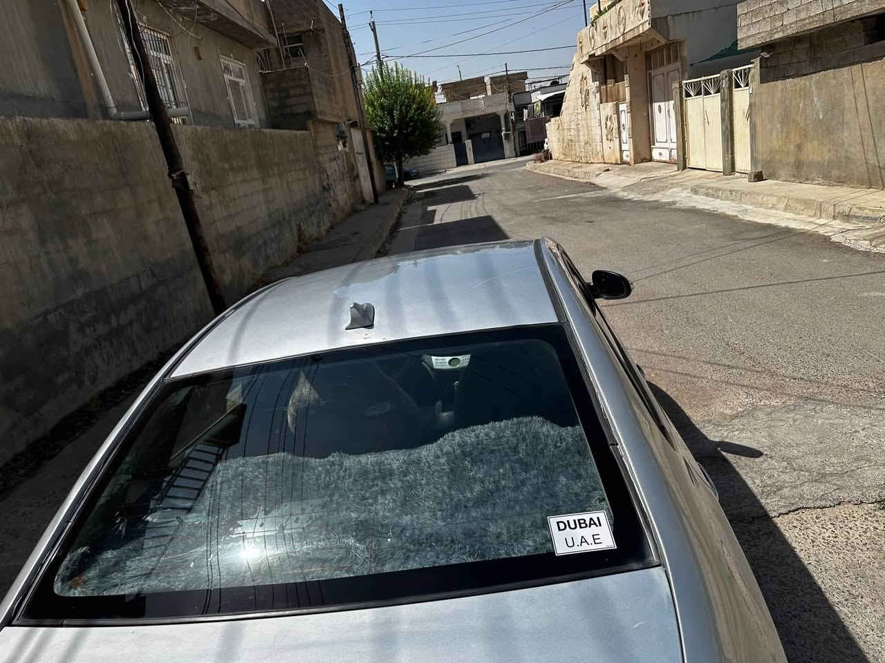 ئاڤانتی 2010
لۆک لۆکە سەیارەکە گیڕو مەکینە بە شەرتی ١٠٠ فیتەر 
بریکی مەزبوتە 
 گیچ ونەوشە
تەبرید لەمسە تەبریدی ساردو گەرمی بە شەرت 
سوکان ڤۆلیۆم
ئاوینە بەرخ 
موکەبەرەکانی هەموی بیلادین 
مەکینە گچکەی دیکشن بەرز مەرخوبی بازار
حاسەیە
کوشن جڵدو هیتەر 
شاشە ئایپاد 
٤ تایەو ویلی BBS لۆکی بۆ بەسراوا
پاتری تازەیە 
دوکەڵو بوخاری بە شەرت 
کارەبای هەموی بە شەرت 
سەیارەکە کامل مەسرەف کراوا 
نرخی 51 مەجالیکی زۆرر زۆر کەمو برایانە
لەگەڵ ڕیزم موشتەری نیت نە سەری من نە سەری خۆت مەیەشینە  
***********
