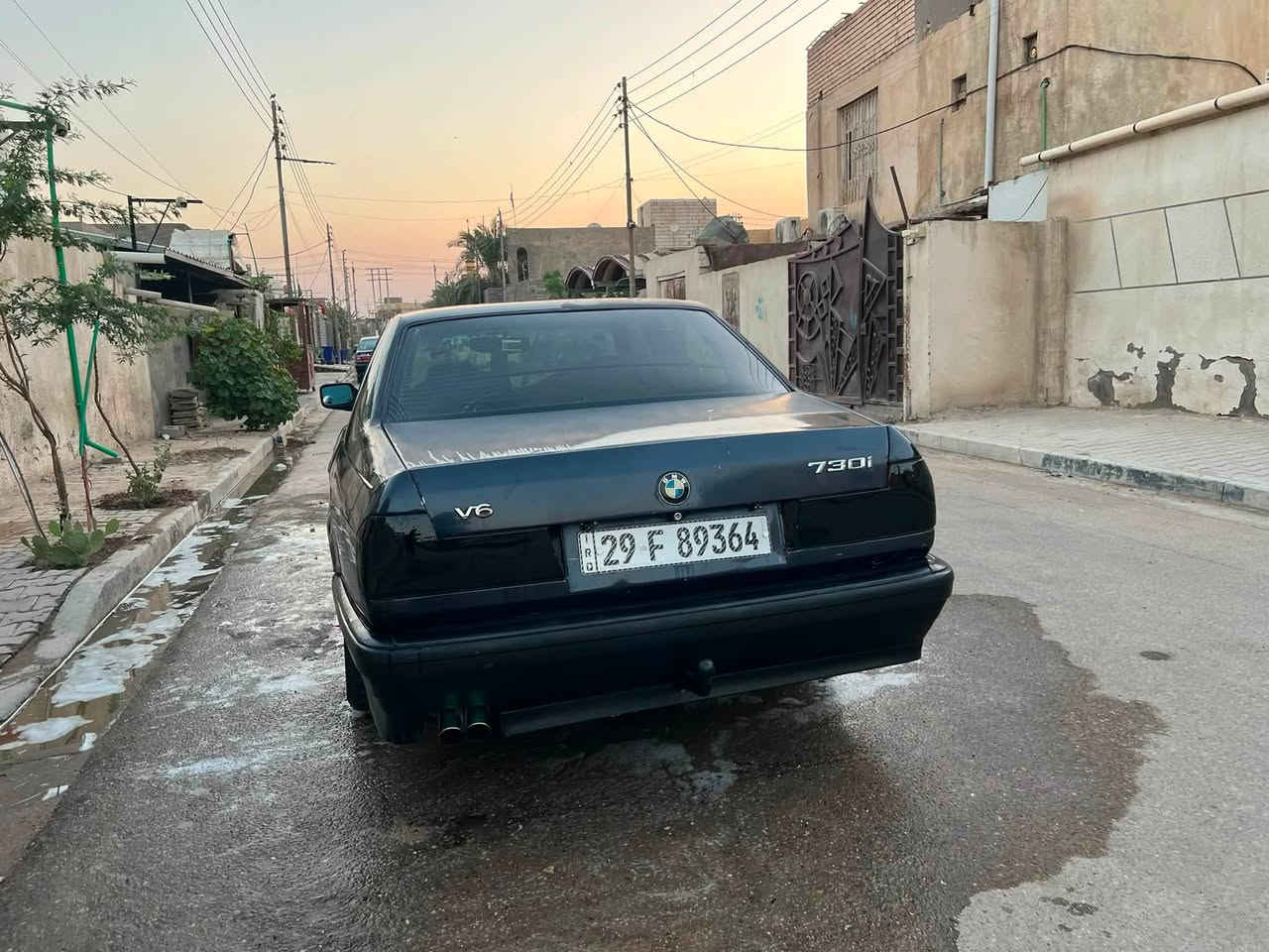 🚗 للبيع | BMW موديل 1992 🔥
✨ سيارة نظيفة وجاهزة للاستخدام، ما تحتاج أي مصروف.

🔹 المواصفات:
✅ محرك وكير كفالة
✅ التبريد ثلج ❄️
✅ غرفة نظيفة 100/100 ✨
✅ حدادة جديدة بدون ملاحظات
✅ سنتر لوك شغال 🔒
✅ جميع الكهربائيات شغالة 100% ⚡
✅ رقم دولي 📄
✅ سنوية لغاية 2029 📅
✅ تحويل بنفس اليوم أو ثاني يوم
✅ هزة جديدة 
✅ شاشة لمس حديثة تدعم Apple CarPlay 📱
✅ كاميرا خلفية 📷
✅ إطارات بحالة جيدة
✅ إنارة السيارة ممتازة
✅ محرك هادئ وسحب قوي
✅ السيارة مناسبة للاستخدام اليومي والسفر

💰 السعر: 41  قابل للتفاوض للجادين فقط.

📍 العنوان: البصرة – قضاء المدينة.

📞 للاستفسار: ***********

🚨 ملاحظة: السيارة كلشي بيها شغال، تعال شوفها بنفسك واحكم، وإن شاء الله ما تطلع إلا وأنت مقتنع بيها. والله يبارك لصاحب النصيب. 🤝
