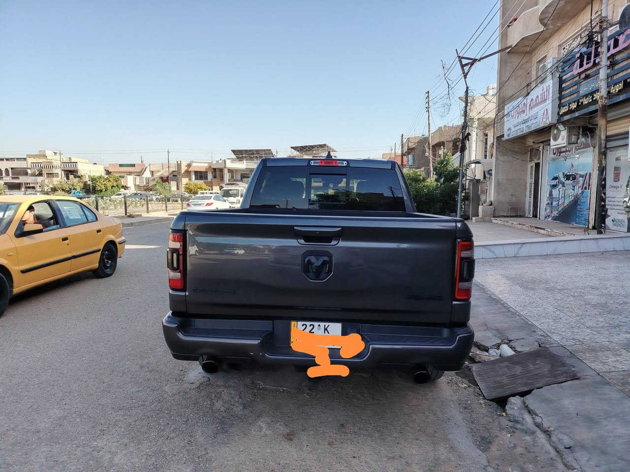 دوج رام للبيع موصفات لارامي موديل22 فول عدا دوسات كهربائيه وبنوراما بدون حادث صبغ قليل بل الجاملغ الخلفي على كد شبر فقط مع وجود السونار فحص المندلاوي السعر 320$ مع مجال قليل الرقم ***********
