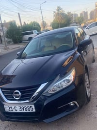 نيسان التيما للبيع موديل 18 ماشيه 77 ميل فول عدا الفتحه والويل عادي هم...