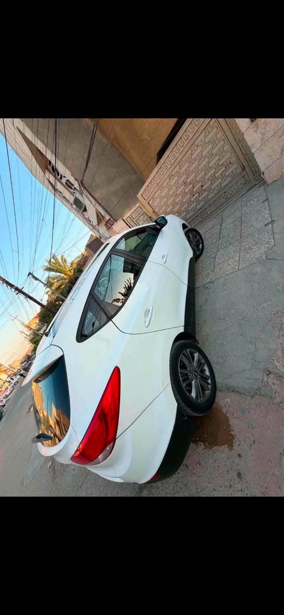 بسعر مناسب 
توسان ٢٠١٦ خليجي 
بابين وجاملغ صبغ اثر تكشير 
ماشيه ١٤٠ 
مكينة كير كفاله 
السعر ١٢٧$ 
*********** 
بغداد عامرية
