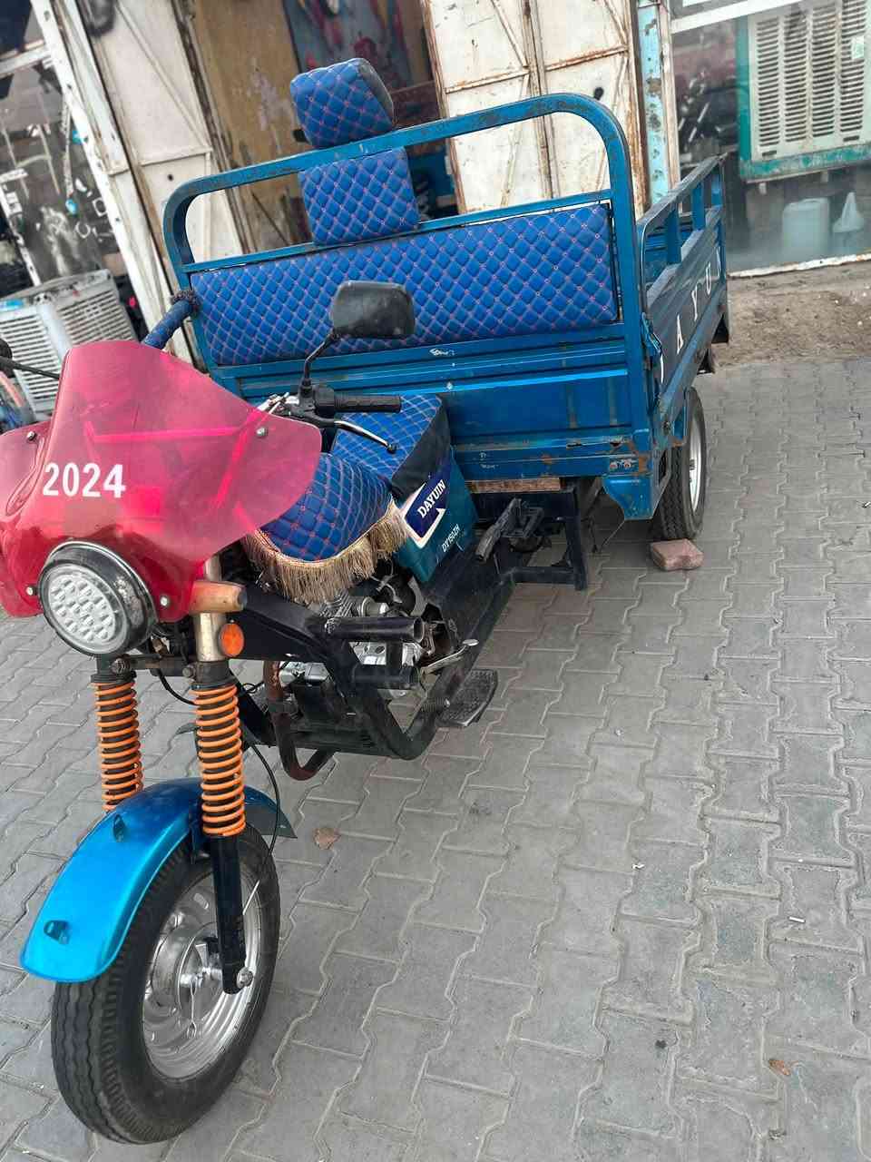 سلام عليكم شباب ستوته للبيع موديل 22 الستوته أورق  ستوته جاهزه عله آخر حبايه المكان نعمانيه الشراي يتصل عله هاذ رقم (***********)
