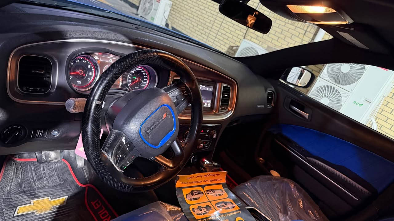 🔥 جارجر SXT كندي — مواصفات حلوة وسعرها لقطة للجاد 🔥

🇨🇦 وارد كندي
🚘 SXT
⚙️ كير 8 سرعات
🔧 مكينة 3.6 — كفالة
🖤 دواخل جلد
🚫 بدون فتحة سقف
❄️ تكييف بارد
📱 شاشة وملتي ميديا
🎛️ تحكم ستيرن
🔑 تشغيل بصمة
🛞 جنوط سبورت
🔧 بيها 3 باردات
🎨 رشة خفيفة ببداية البونيد فقط
✅ السيارة مرتبة والفحص مفتوح للجاد

مو سيارة حچي، الفحص يحچي عنها.
📍 البصرة
📩 للجادين مراسلة خاص او اتصال

***********
العنوان / البصره البصرة, العراق
