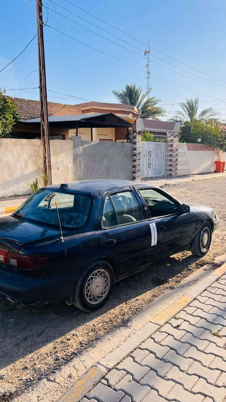 اسلام عليكم 
عندي سياره سيفيه البيع 
زوج تيرات جديد وزوج نص عمره
الصدر الوره ما بي شي والكدام نص عمر 
محرك وكيري شغالات مابيه شي باتري جديد
السياره عايزه ترتيب بس
السنويه الف٢٩ هزه جديده
العنوان سامراء ناحية المعتصم 
السعر ٢٦ وبيه مجال 
الرقم والاستفسار 
***********
