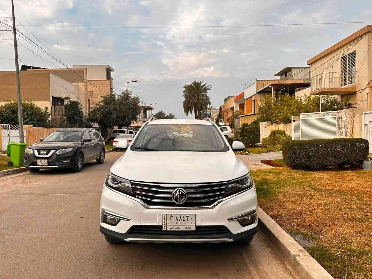 من رخصة الادمن
MG RX5 2022
ماشيه 31 الف كيلو 
محرك 1.5 تيربو 
مكانها بغداد 
سعر 115 ورقه وبيها مجال 
***********
