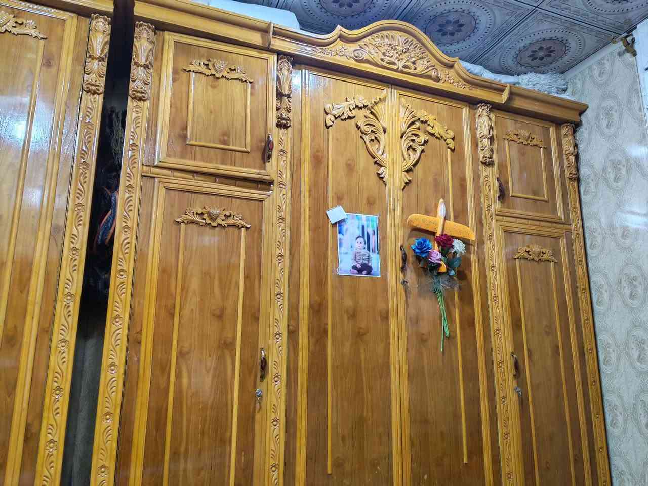 خشاب تسكام للبيع استخدام قليل سعر مليونين ونص للتواصل مراسله هذا رقم ***********

