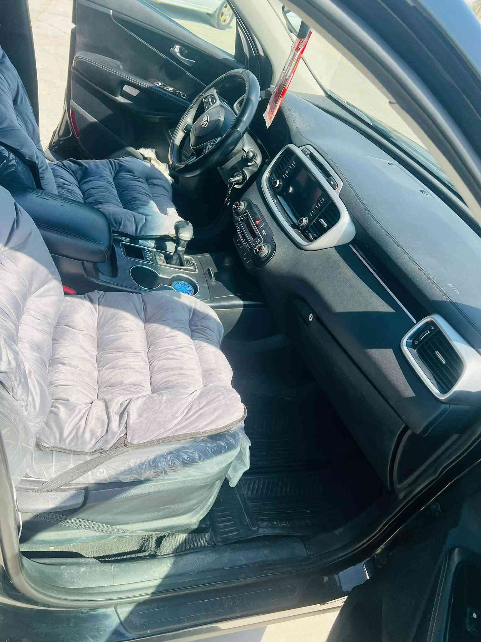 للبيع
سورنتو
موديل 2019
رقم بغداد بسمي
حادثه 3 بدون دواخل
7 راكب
مكينه 2400
ماشيه 130
السعر 140وبيه مجال
مكان بابل المسيب السده
***********
***********
