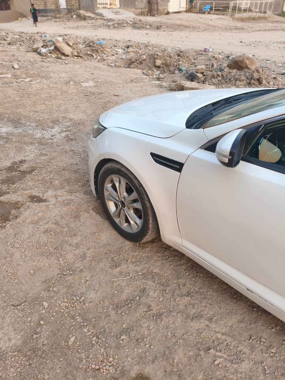 للبيع اوبتيما وارد خليجي موديل 2012 رقم واسط محرك 2000 صبغ عام مكفولة من العيب الشرعي  سيارة جاهزة 
السعر 80 وبيها مجال مكان بابل
 اتصال/ *********** حلة, بابل
