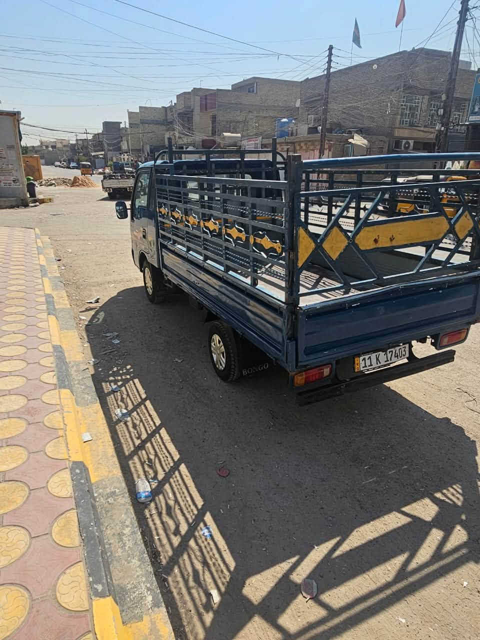 كيا ام عيون
موديل 2000
بغداد بسمي 
مكينه تبخر 
تخم تاير 
مكانات صبغ 
سعر 73
مكان بغداد العبيدي 
استفسار ***********
