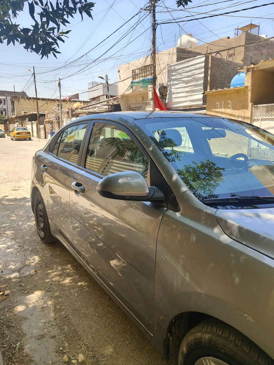 سلام عليكم 
كيا ريو s 2022 مكينه 1600 دوش ماشيه 39 الف سيارة مكفوله من كير مكينه و تبريد و باقي تفاصيل من صبغ فقط مكان الحادث مال امريكا موجود بلمنشور السعر 110 و بيهه مجال مكاني الدورة شارع 60 
***********
