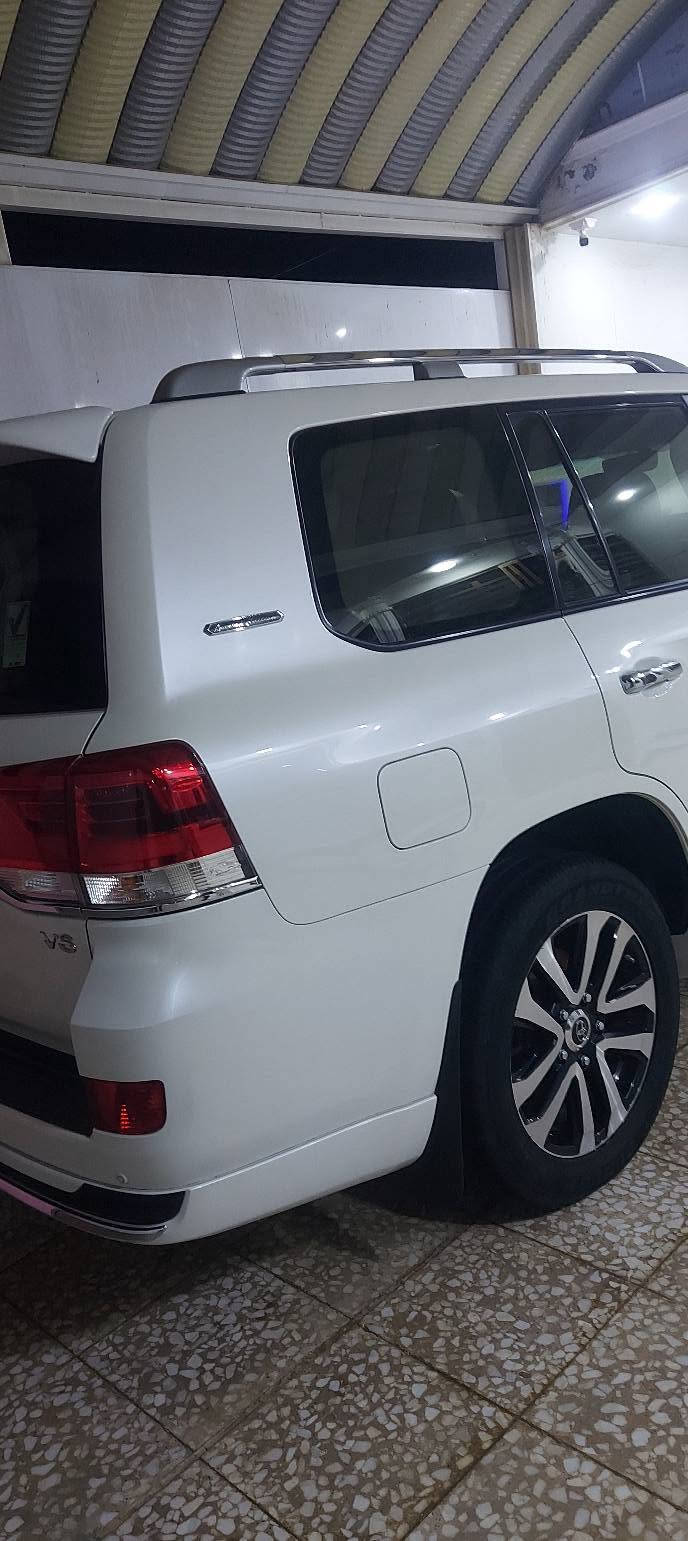 لاندكروز ساز 2019 بغداد
ماشية ١١٩ الف بغداد
كفالة عامة لا تبديل ولا صبغ ولا بارد ولا تكحيل 
للأستفسار // براء 
***********__  الديوانية

