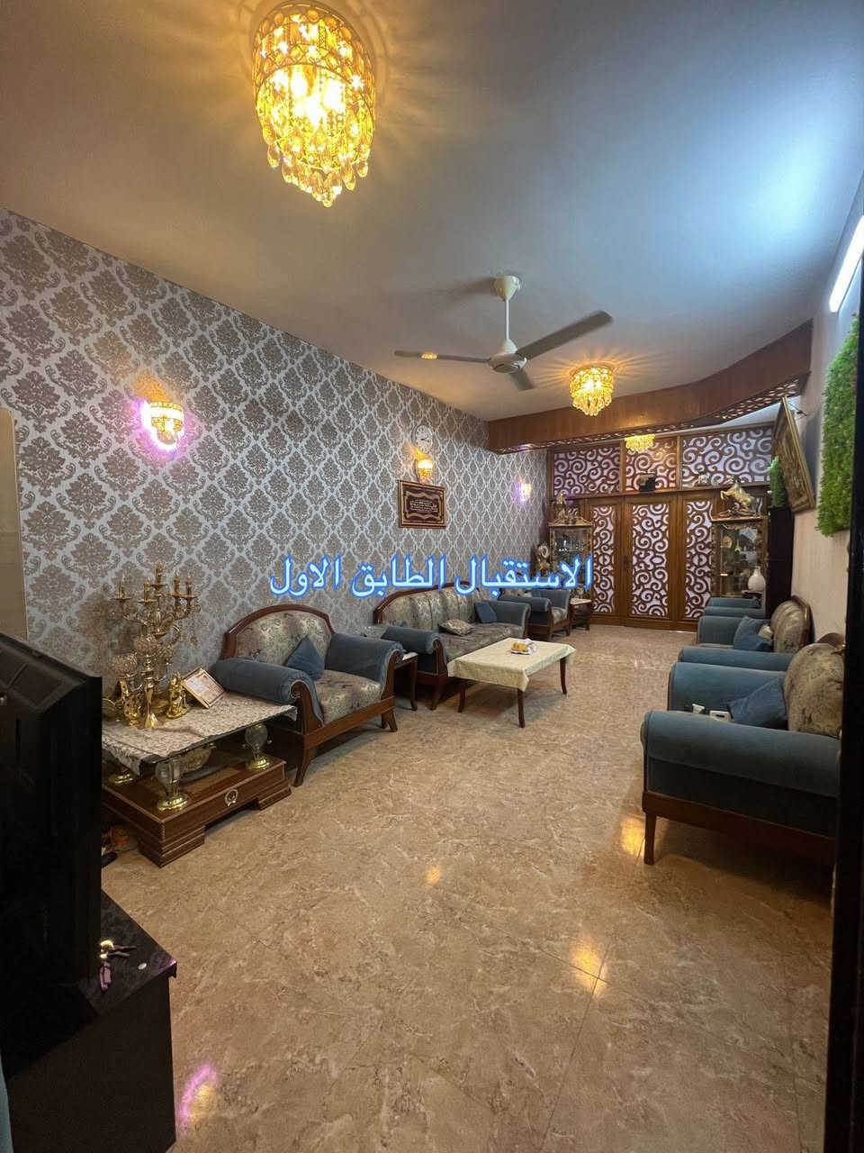ملك صرف • مؤجر شهري • ١٨٠م