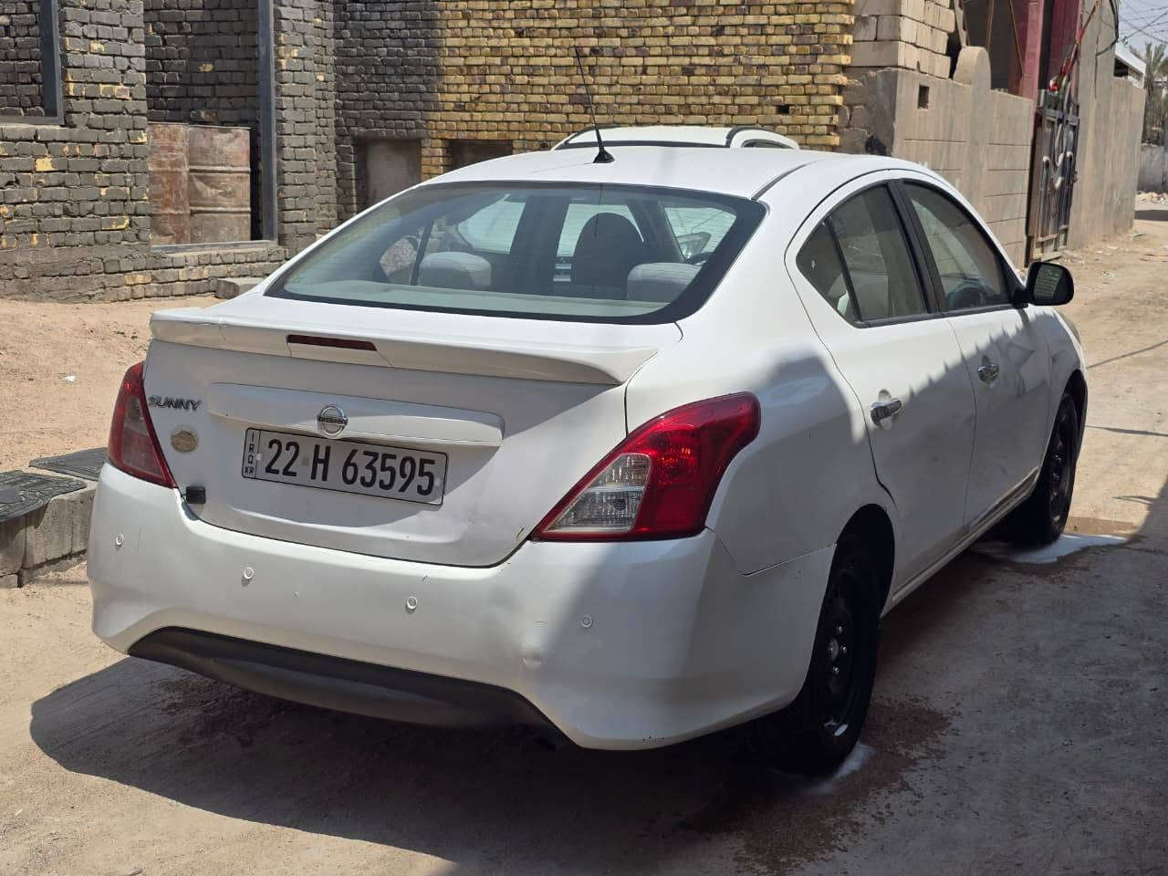 نيسان صني 2021 اربيل سنويه ورقم جدد لل 2032
السعر 103$
السياره لاضربا ولا صبغ ولا تبديل 
ماشيه 95 الف 
كلش جديده وجاهزه
احنه ماخذينها زيرو وتونه جددنه رقم وسنويه
مكاني بصره ابو الجوزي 
للاستفسار ***********
