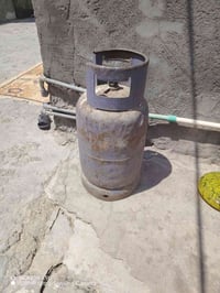 قنينة غاز • للبيع • قرب مستشفى الكفيل